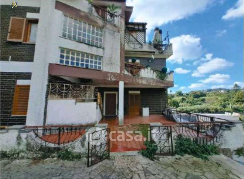 Appartamento in Via Castello di San Gennaro 15 — foto 29 di 30