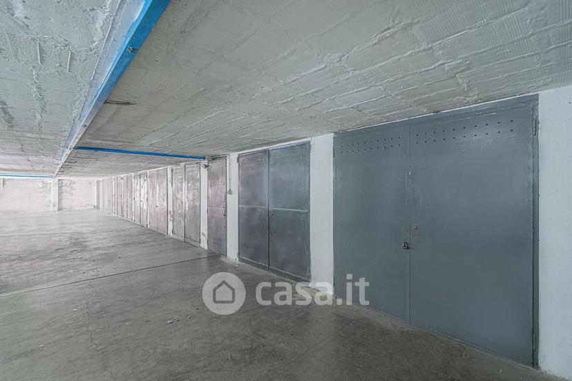 Trilocale in Via Domenico Zampieri 19 — foto 3 di 33