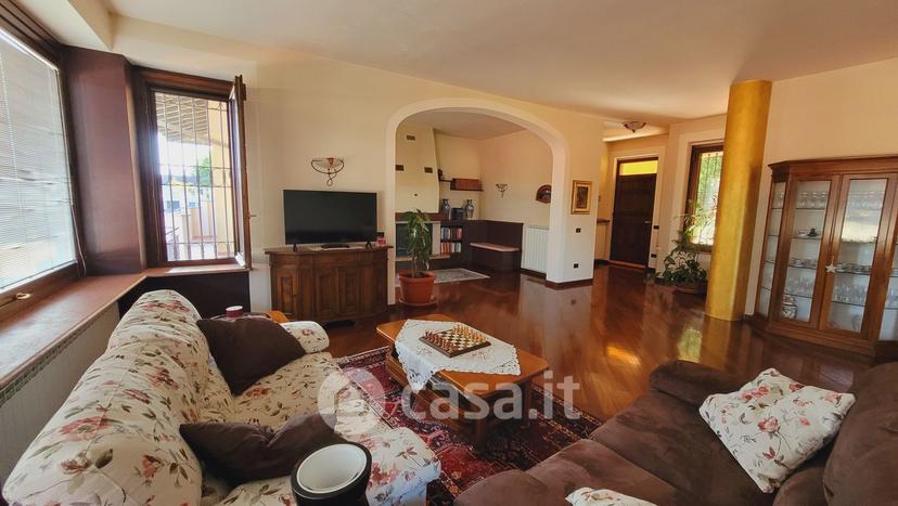 Villa in Via Fratelli Bandiera — foto 64 di 84