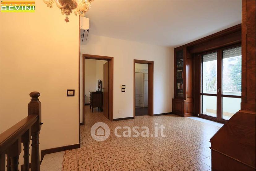 Appartamento in Via Michele Fusco 88 — foto 18 di 47