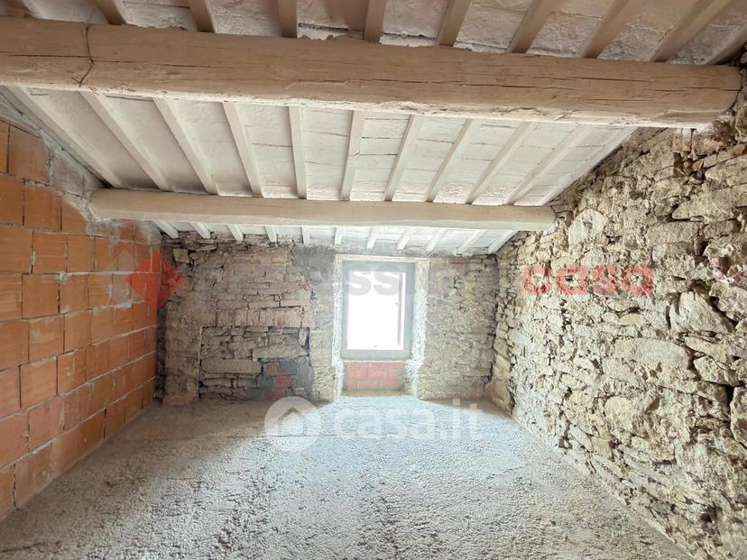 Quadrilocale in Via Fratelli Cervi — foto 16 di 24