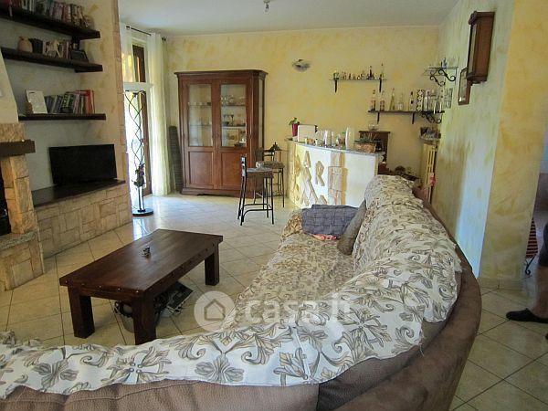 Villa in Via Parona Cassolo — foto 3 di 37