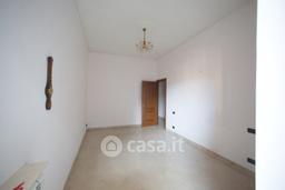 Trilocale in Via Laiasso 10