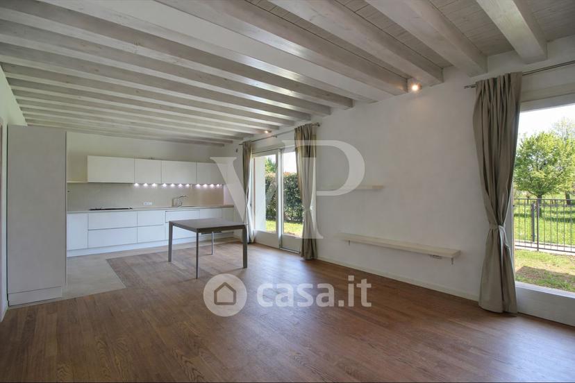 Trilocale in Via Capitello — foto 19 di 20