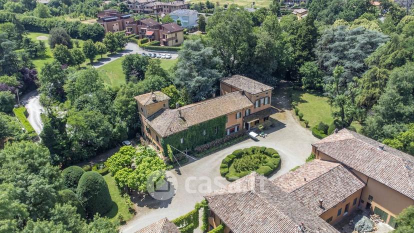 Villa in Via Castelnuovo Rangone — foto 16 di 101
