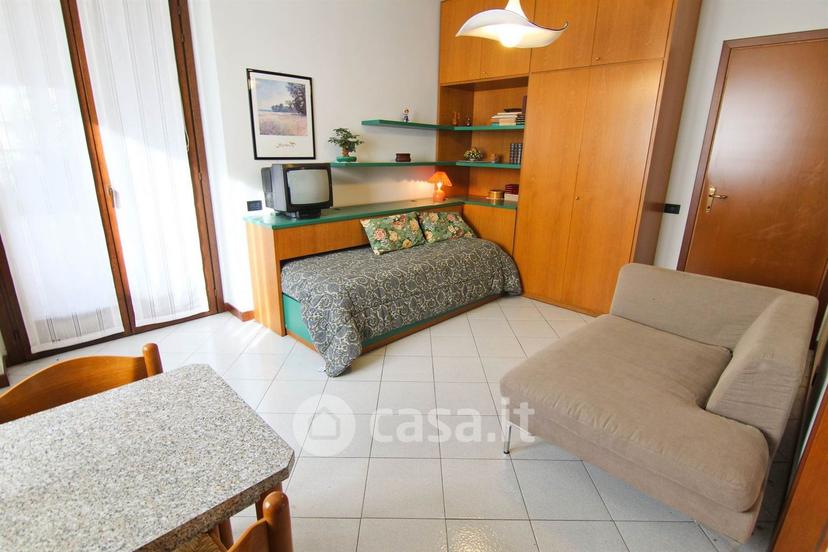 Villa in Via Enrico Fermi 9 — foto 41 di 45