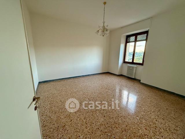 Appartamento in Via Cesare Battisti 53100 — foto 14 di 25