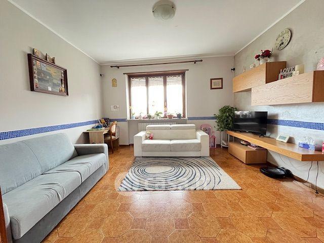 Quadrilocale in Via Isolabella — foto 11 di 30