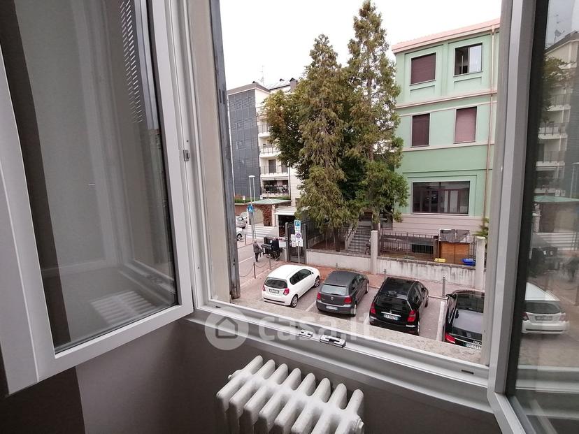 Trilocale in Via Magenta 9 — foto 14 di 20