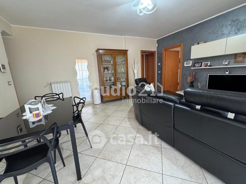 Appartamento in Via Giovanni Amendola — foto 5 di 32