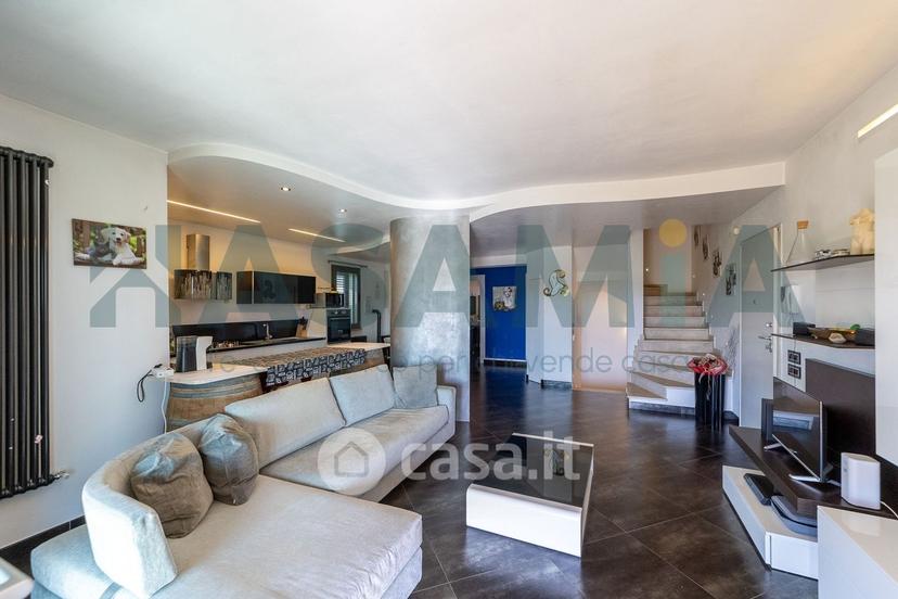 Villa in Strada San Lorenzo — foto 3 di 23