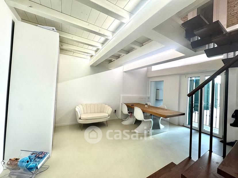 Monolocale in Via Galliera — foto 12 di 23