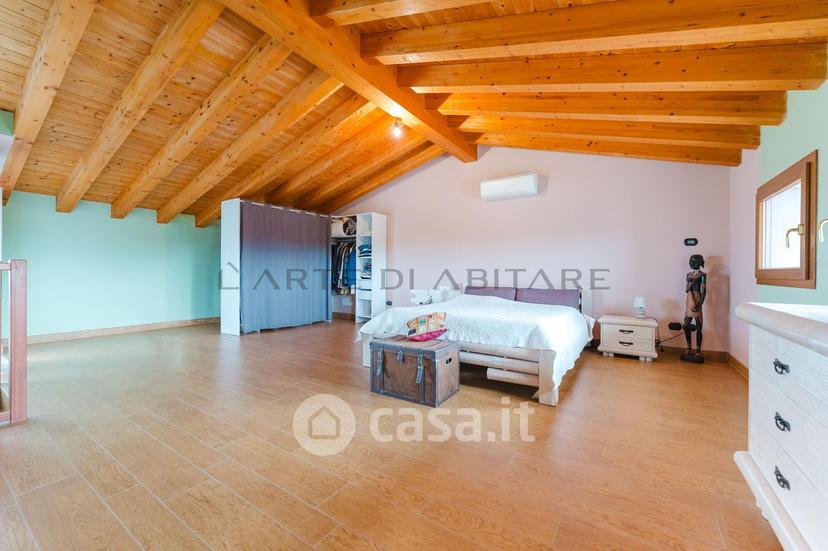 Villa in Via S. Maria 3 — foto 26 di 33
