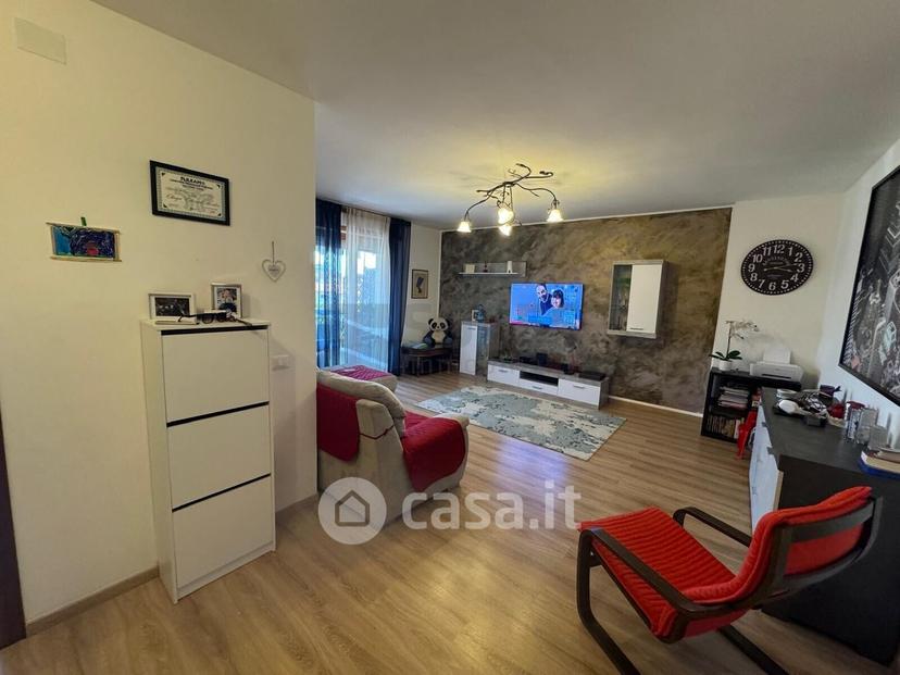Quadrilocale in Via Dante Alighieri — foto 32 di 38