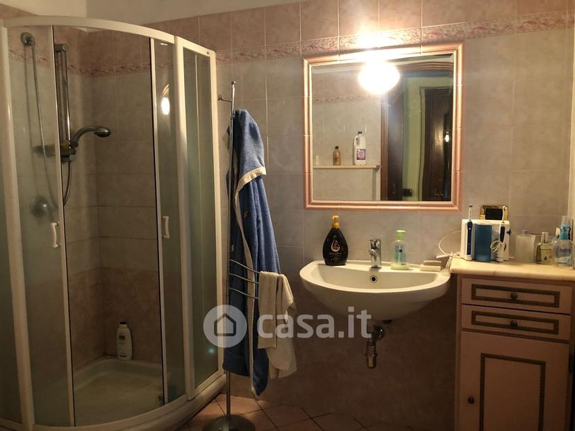 Villa in Via Giacomo Matteotti — foto 38 di 42