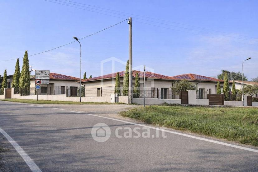 Villa in Via Roma 114 — foto 11 di 19