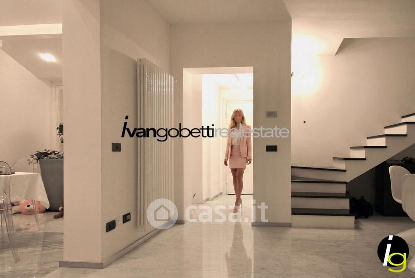 Villa in Via Martiri della Libertà 8 — foto 47 di 72