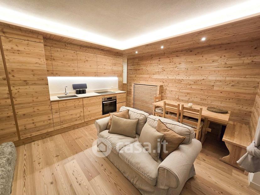 Trilocale in Corso Roma 170 — foto 10 di 49