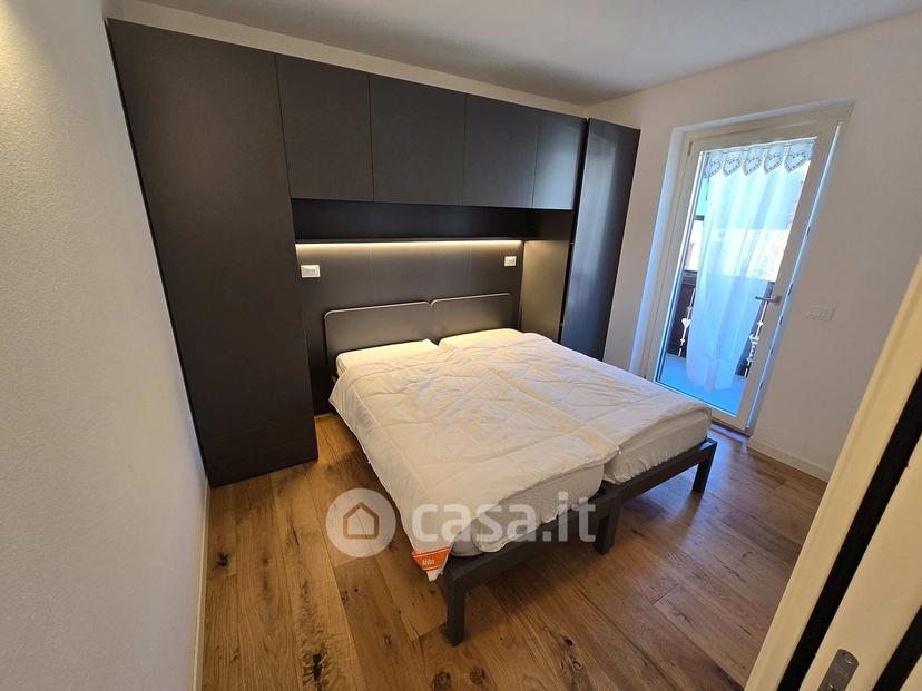 Trilocale in Via Adamello 34 — foto 23 di 39