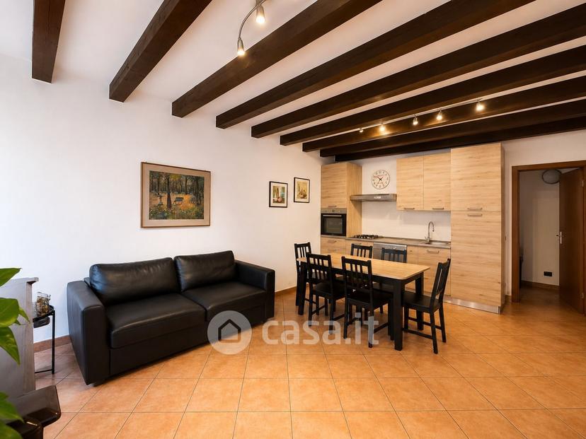 Trilocale in Via della Valverde 73 — foto 22 di 25