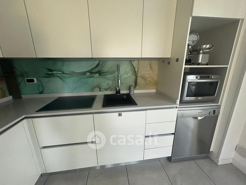 Trilocale in Via Alcide de Gasperi 3 — foto 32 di 55