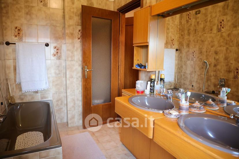 Appartamento in Via Giuseppe Parini 3 — foto 10 di 41