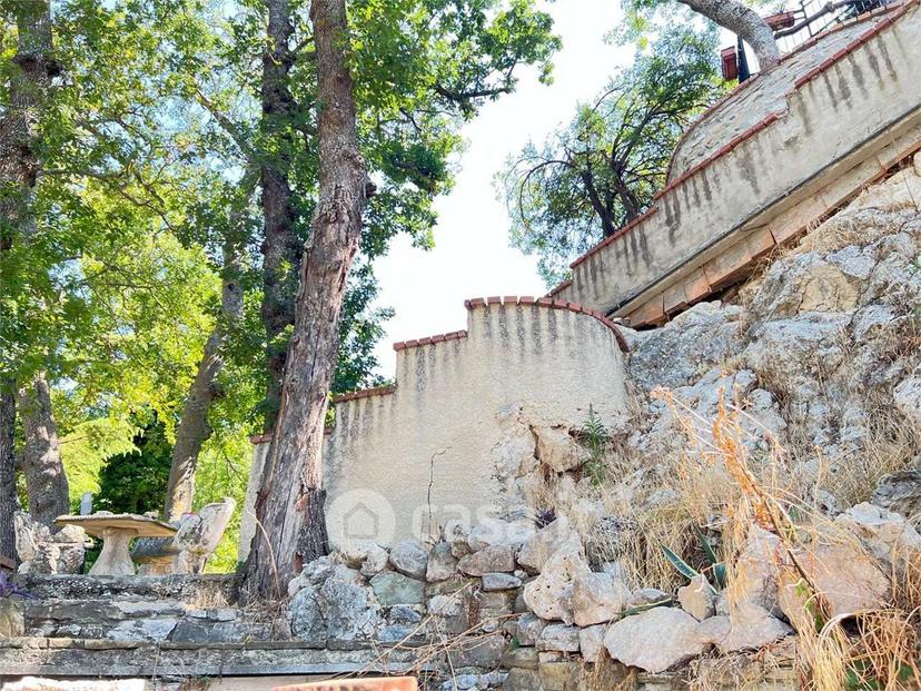 Appartamento in Piazza Giordano — foto 4 di 25