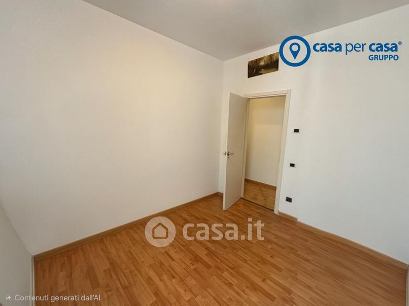 Appartamento in Via Trento 4 -16 — foto 9 di 28
