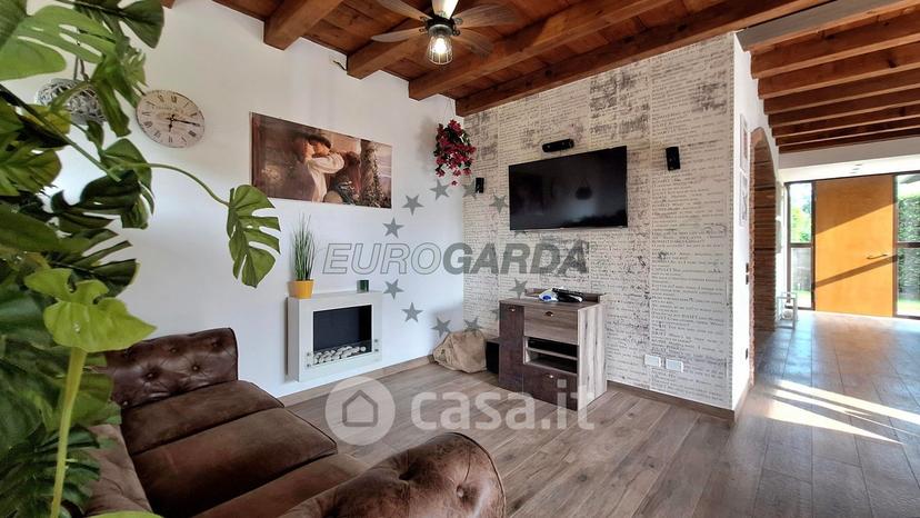 Villa in Via Dosso 10 — foto 31 di 60