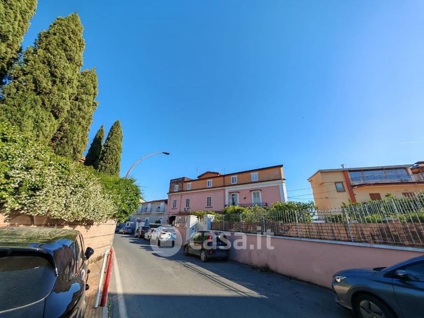 Quadrilocale in Via Generale Pasquale Tenga 33 — foto 10 di 42