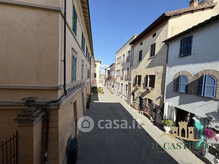 Quadrilocale in Via Vittorio Emanuele — foto 4 di 37