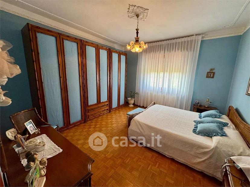 Villa in Via Eugenio Baroni 1 — foto 20 di 33