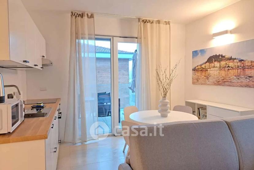 Bilocale in Via Bellinzona 52 — foto 3 di 20