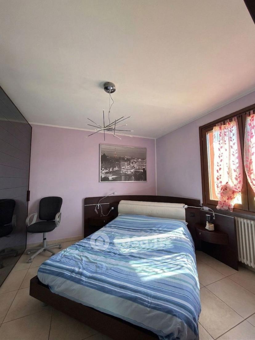 Quadrilocale in Via Maria Lunga 12 — foto 15 di 31