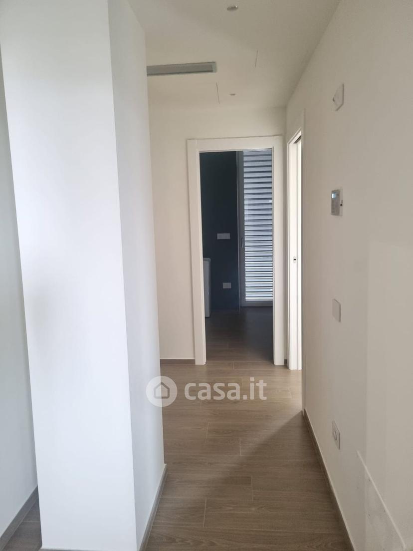 Quadrilocale in Via Alcide de Gasperi — foto 28 di 30
