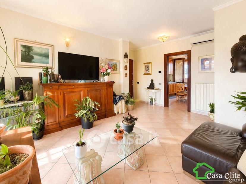 Trilocale in Via Teresa Abbà 35 — foto 8 di 29