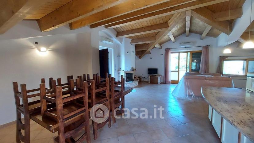 Appartamento in Strada di Santa Lucia 15 — foto 15 di 56