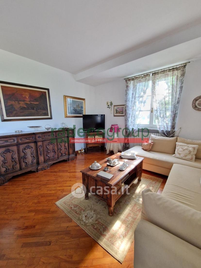 Villa in Via del Pino 34 — foto 48 di 55