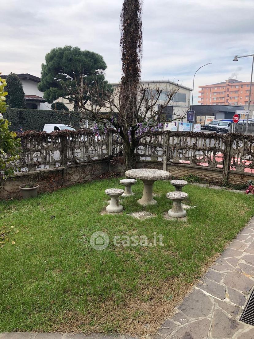 Quadrilocale in Via Piave 41 — foto 36 di 43