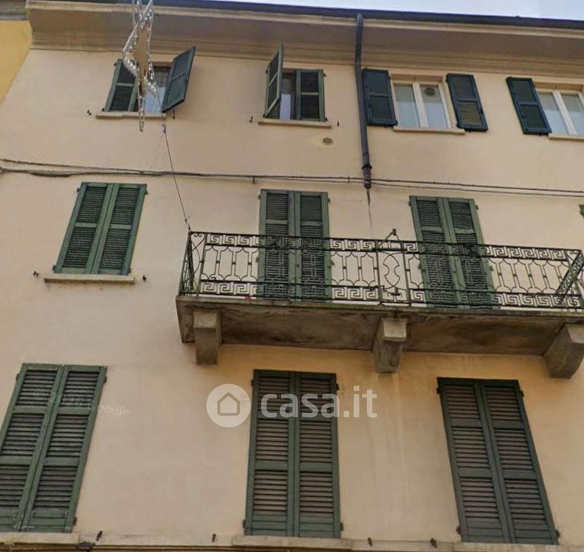 Trilocale in Via Milano 116 — foto 14 di 21