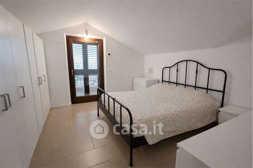 Appartamento in Via Lotto Lorenzo — foto 9 di 23
