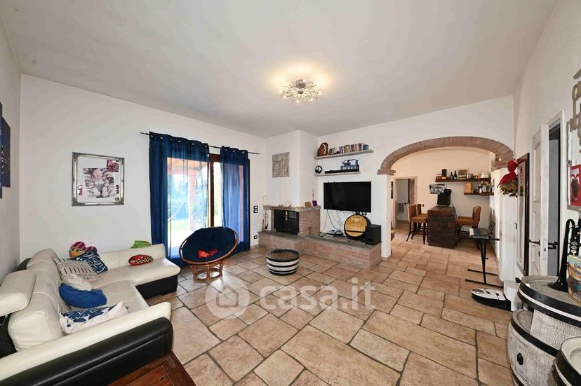 Villa in Località Montegiovi — foto 19 di 32