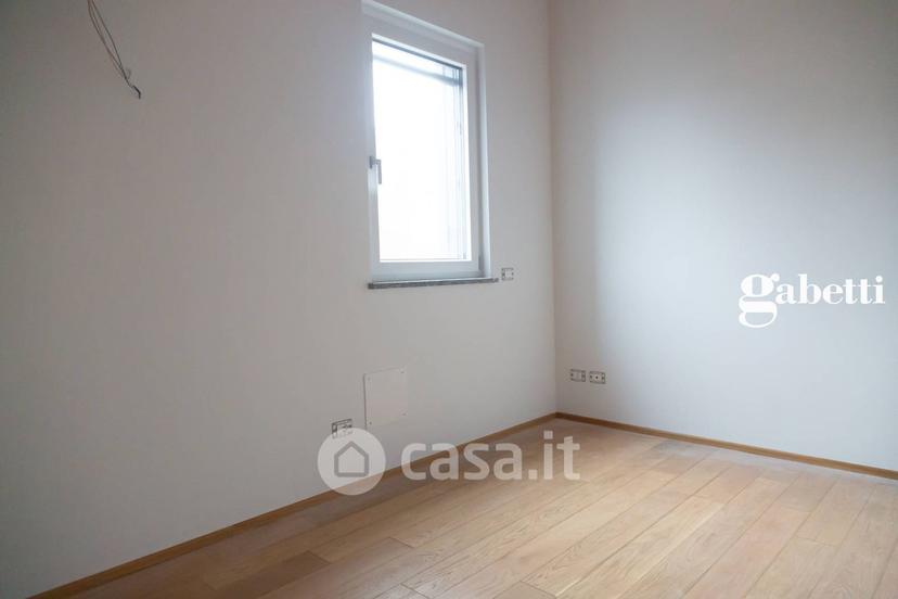 Villa in Via Fratelli Bandiera — foto 28 di 52