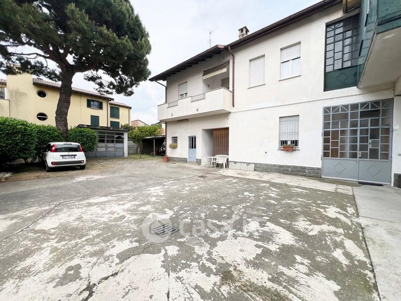 Bilocale in Via Massimo d'Azeglio — foto 3 di 20