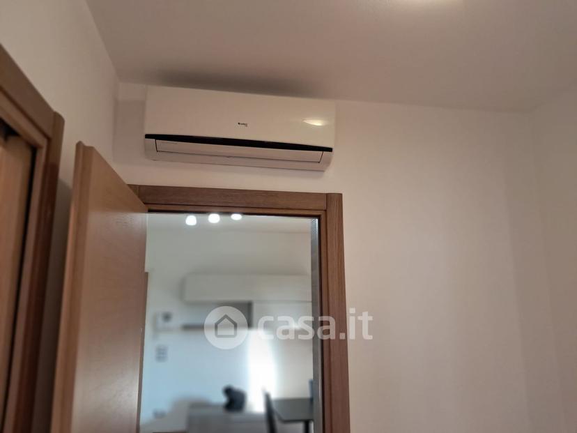 Trilocale in Via del Santo 18 — foto 3 di 15