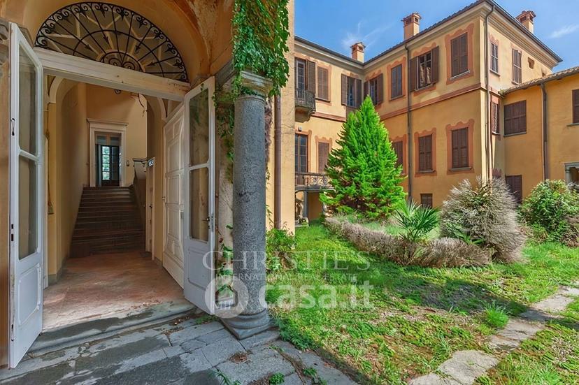 Villa in Via Giuseppe Parini 9 — foto 8 di 35