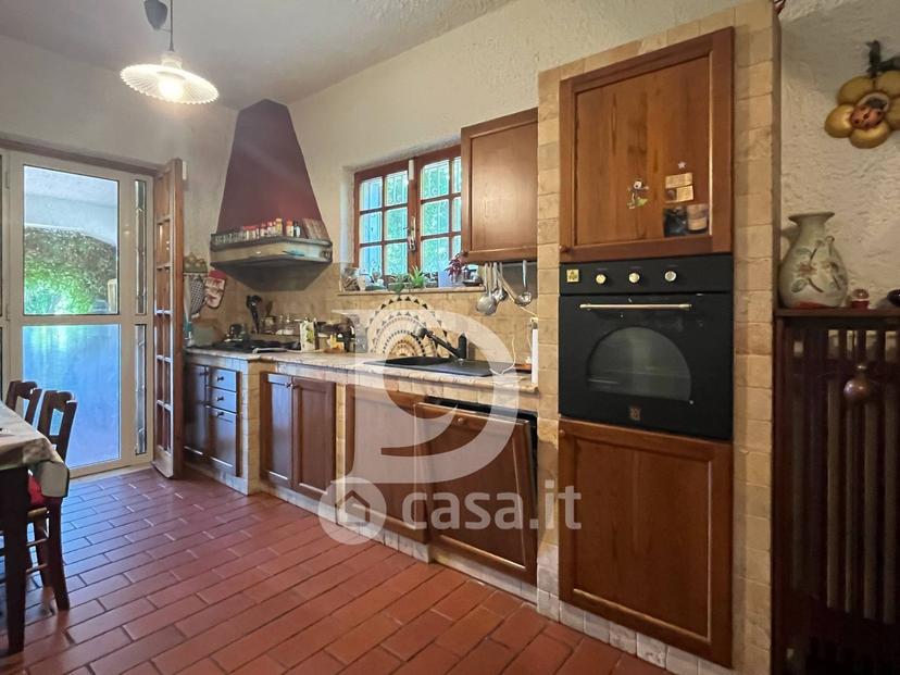 Villa in Via dei Platani 88 — foto 72 di 102