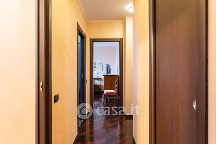Trilocale in Via Nino Bixio — foto 8 di 29