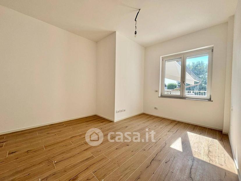 Trilocale in Via Don Orione 44 — foto 22 di 28