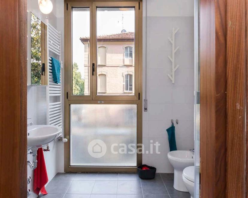Stanza in Viale Giovanni Vicini 20 — foto 16 di 33